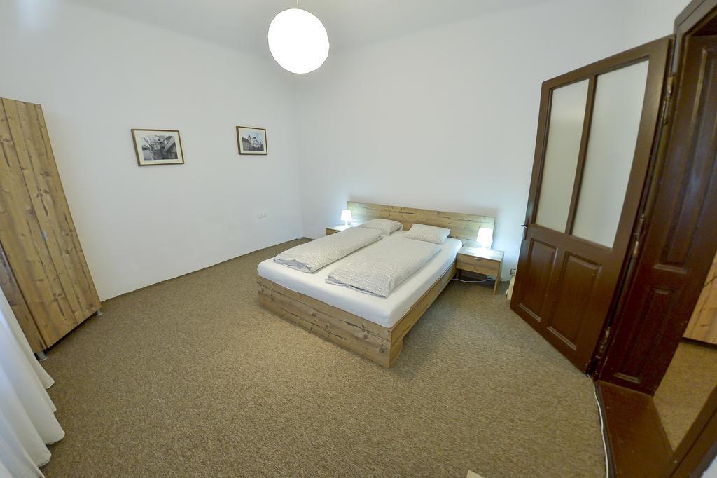 Apartment Gabriel Sibiu Esterno foto