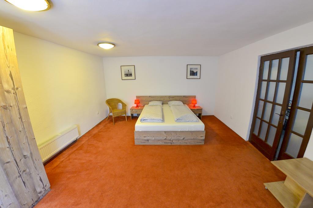 Apartment Gabriel Sibiu Esterno foto