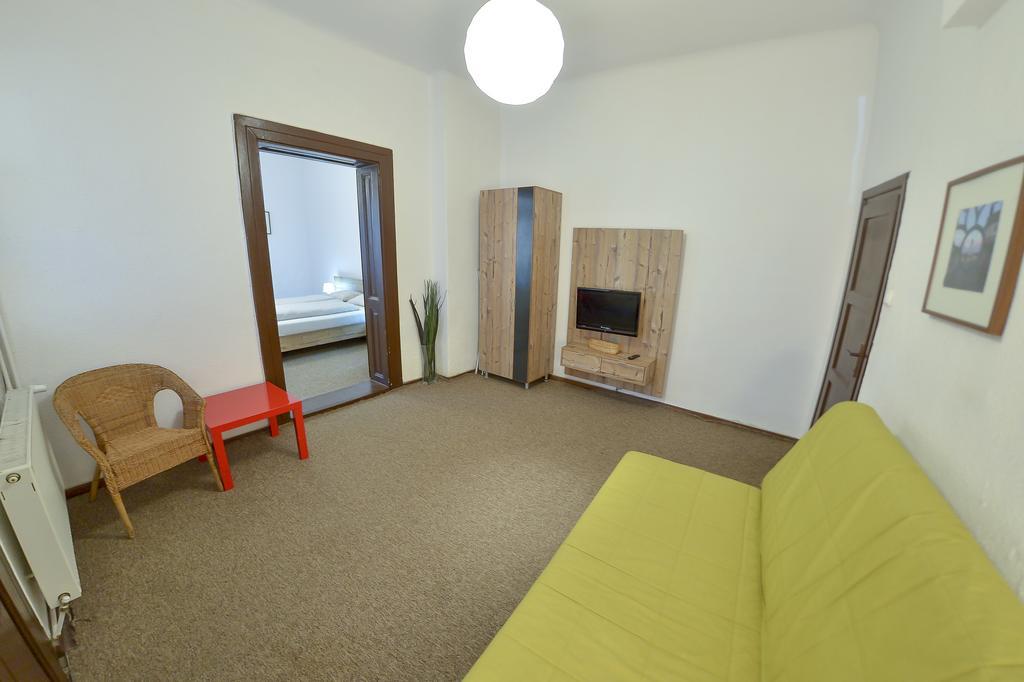 Apartment Gabriel Sibiu Esterno foto