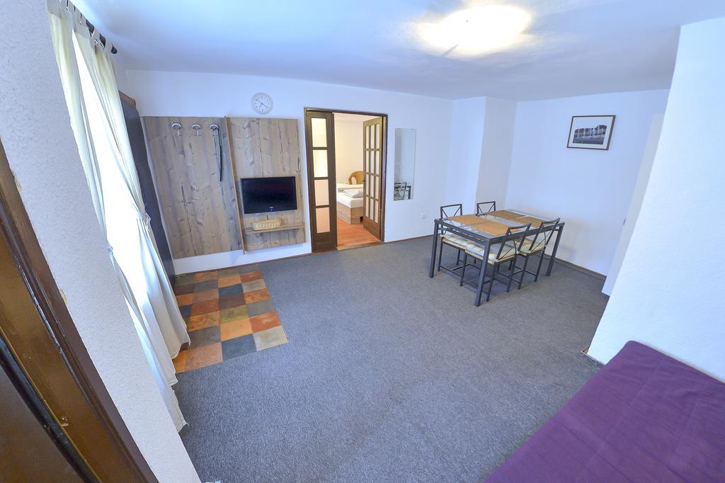 Apartment Gabriel Sibiu Esterno foto
